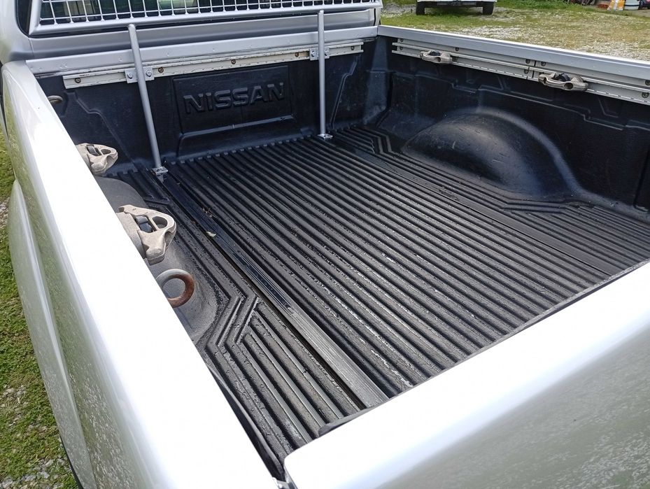 Nissan Navara - A/C - Bola Reboque