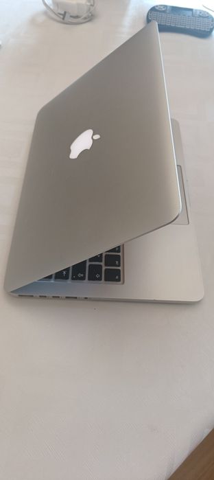 MacBook Pro Retina 13" Early 2015 – Estado Impecável 8 GB RAM SSD