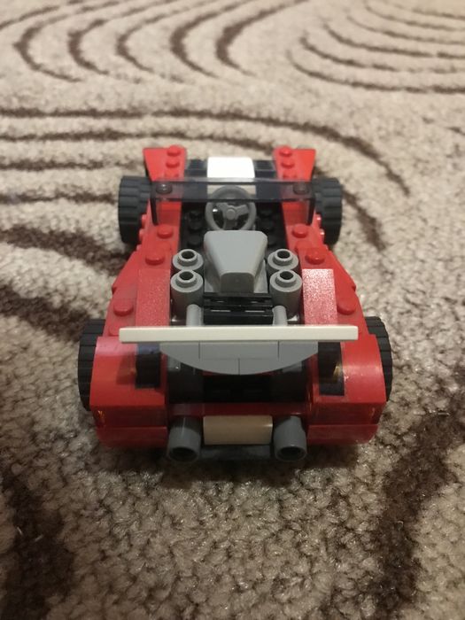 конструктор LEGO Creator Спортивный автомобиль 3 в 1 (31100)