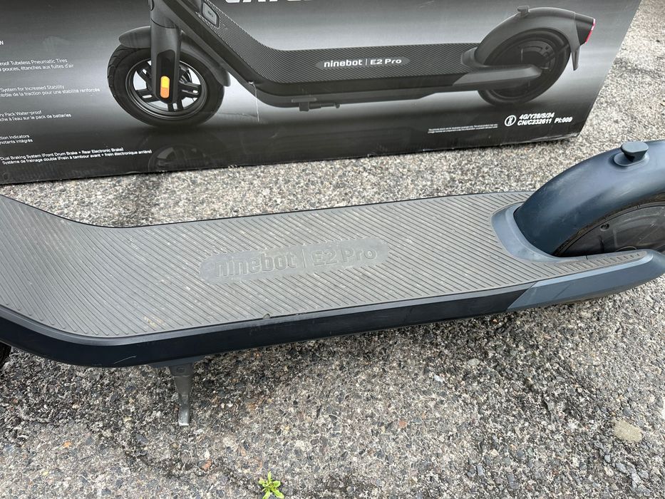 Електросамокат SEGWAY Ninebot E2 PRO Перший власник!