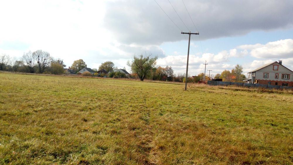 Терміново продам земельну ділянку.