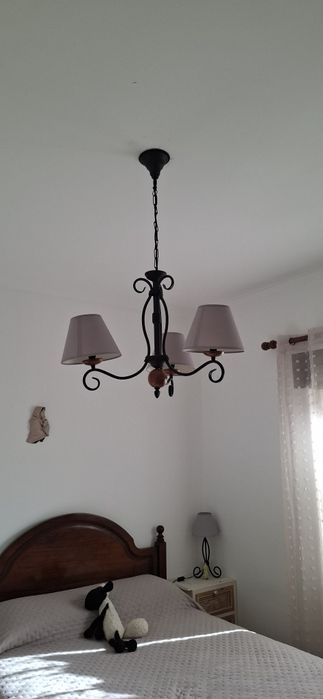 Vendo mobília e candeiros