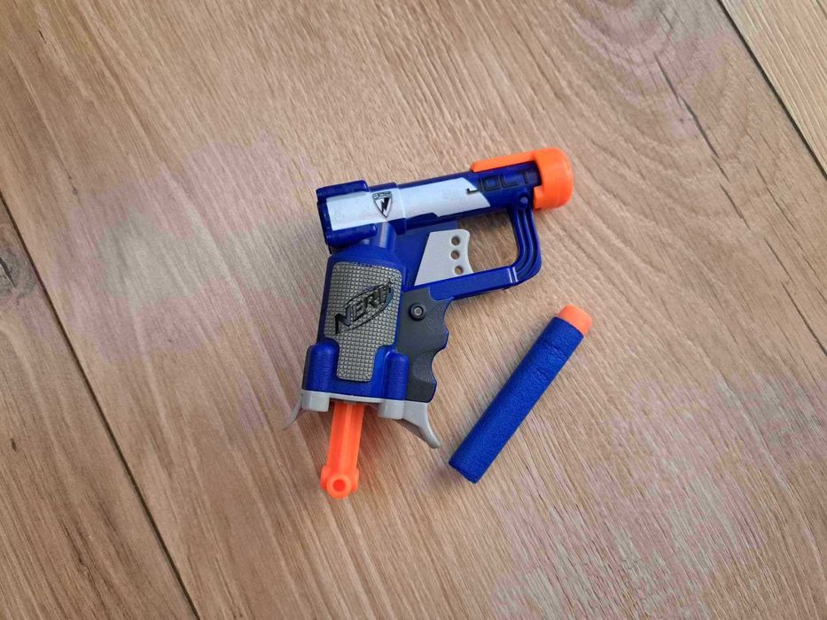 Pistolet Nerf n-strike jolt