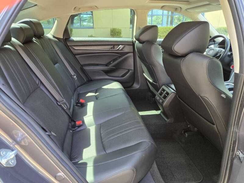 2022 Honda Accord Hybrid Touring