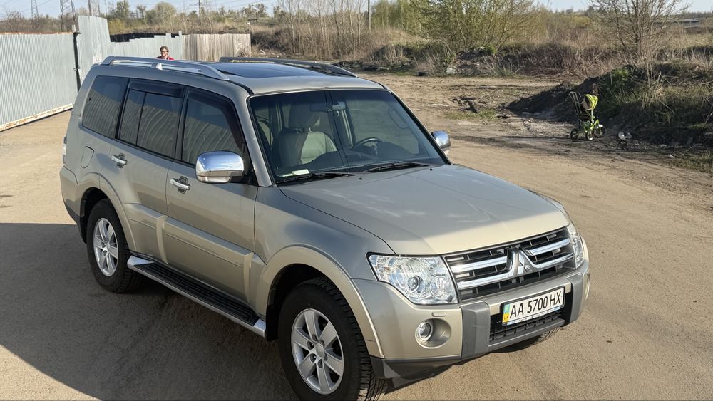 Mitsubishi Pajero Wagon 3.0