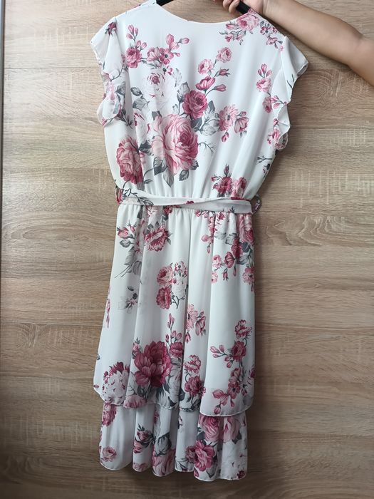 Piękna sukienka na lato