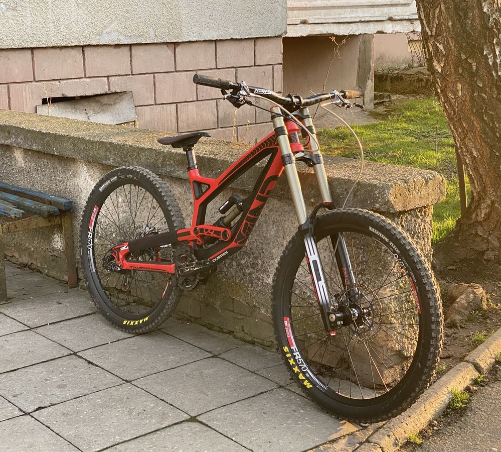 YT Tues CF 2016 Carbon S 2 199