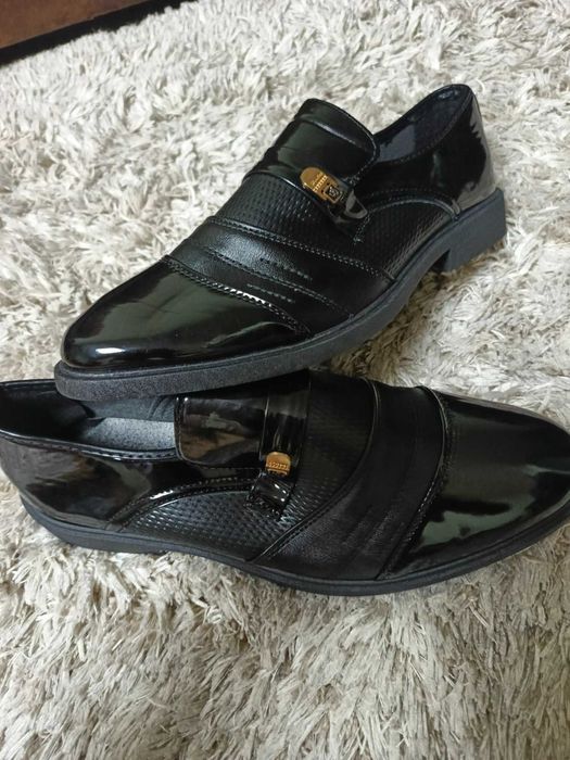 Мужские кожаные туфли