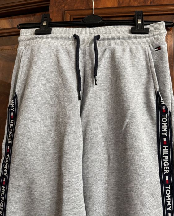 Костюм Tommy Hilfiger