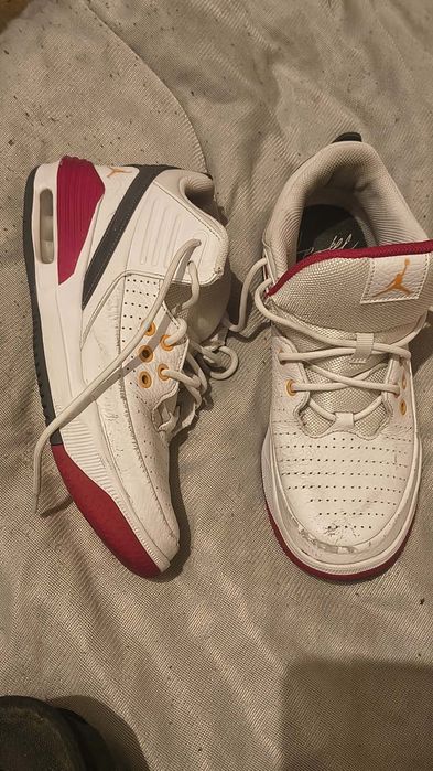 Buty jordan max aura 5