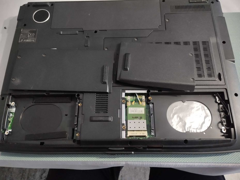 Laptop ACER Aspire 7530G
