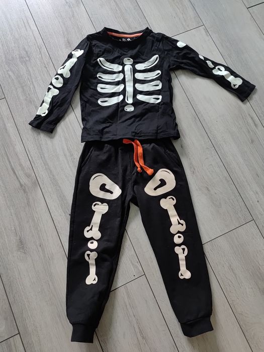 Dres kościotrup r.116 halloween 51015