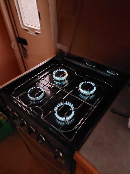 Lunar Lexon CS 2004 Караван, причеп кемпінг, дача на колесах