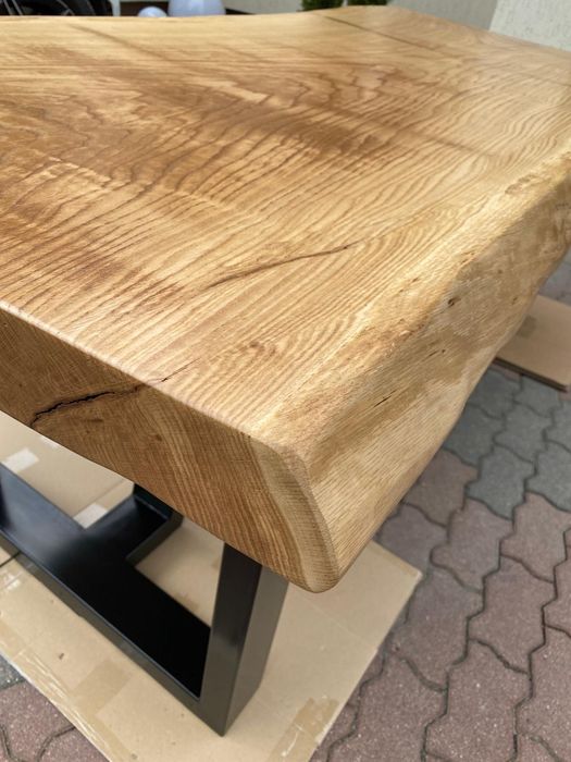 Stół dębowy- monolit 213 cm NOWY !!!

Stół dębowy monolit 213 cm – ręc