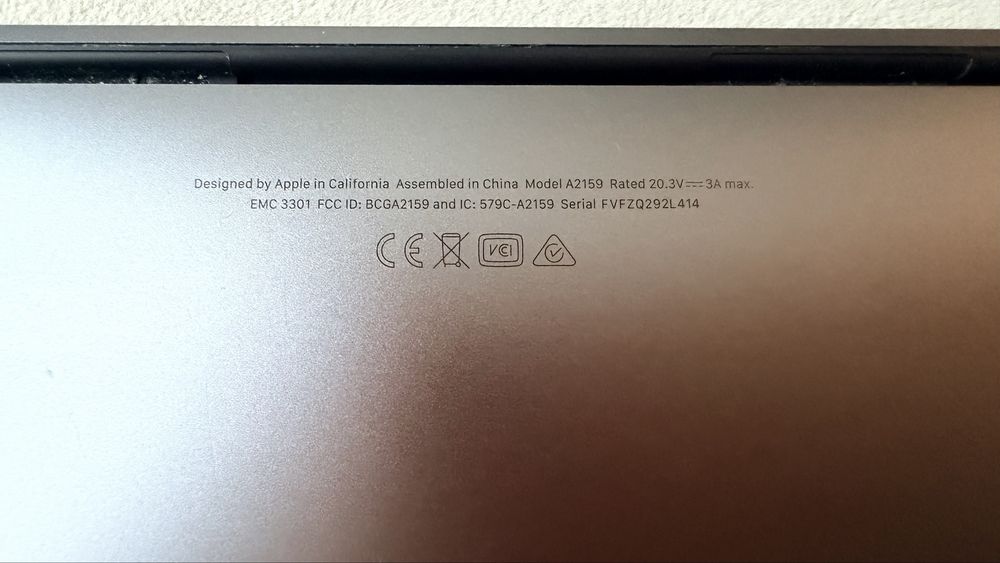 MacBook Pro 13 (2019)