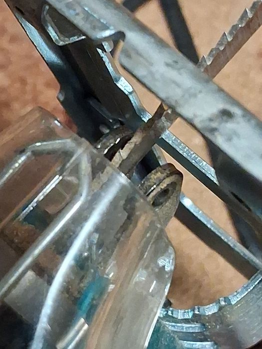 Лобзик электрический