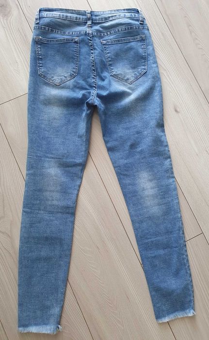 Sprzedam spodnie jeans