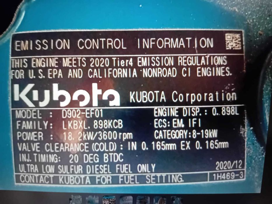 Silnik Kubota D902