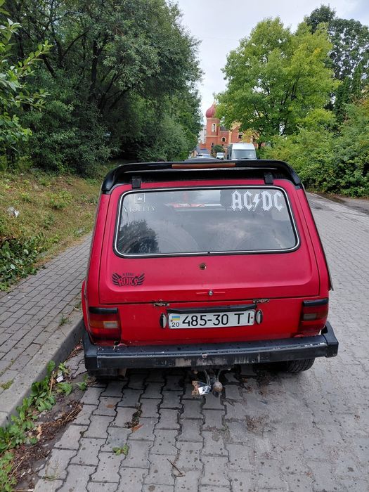 ВАЗ 2121 1982 рік газ/бензин