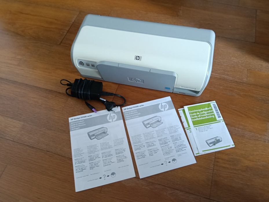 Impressora HP Deskjet D2560