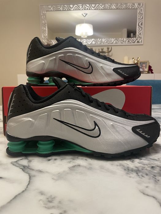 Sapatilhas Nike shox R4