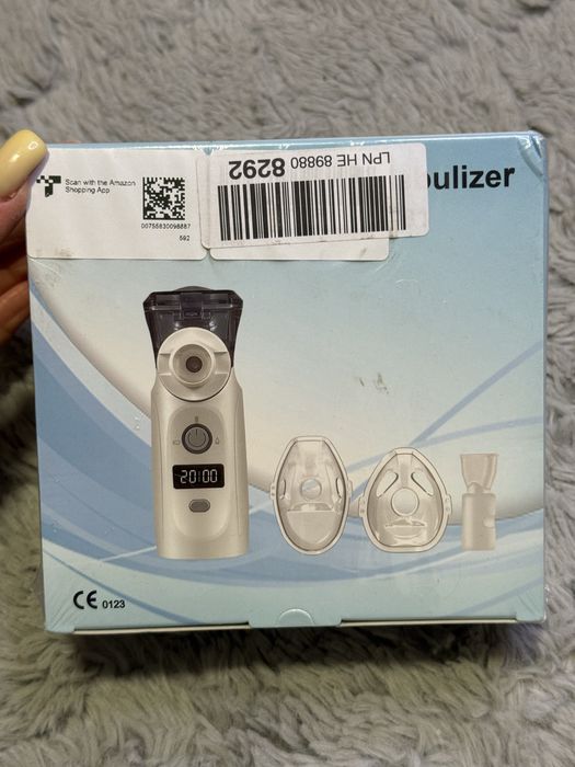 Портативний інгалятор з дисплеєм і таймером