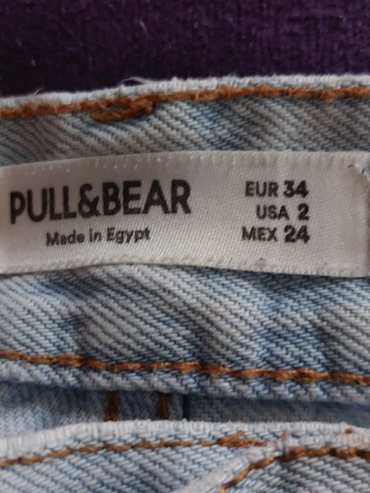 Jeansy wide leg z przetarciami. Pull & Bear rozmiar 34/XS