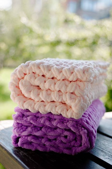 Пледи плюшеві ручної роботи для немовлят