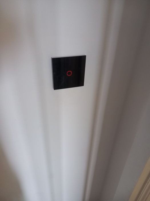 Interruptores Tácteis de Vidro Pretos – Novos