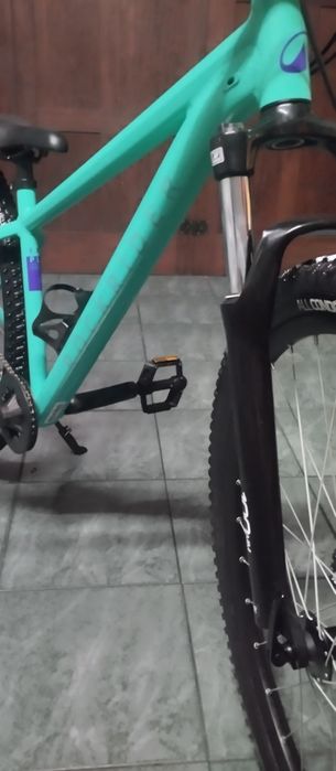 Rockrider explore 100 roda 29 M nova