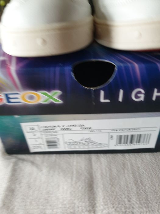 Buty sportowe Geox rozm33