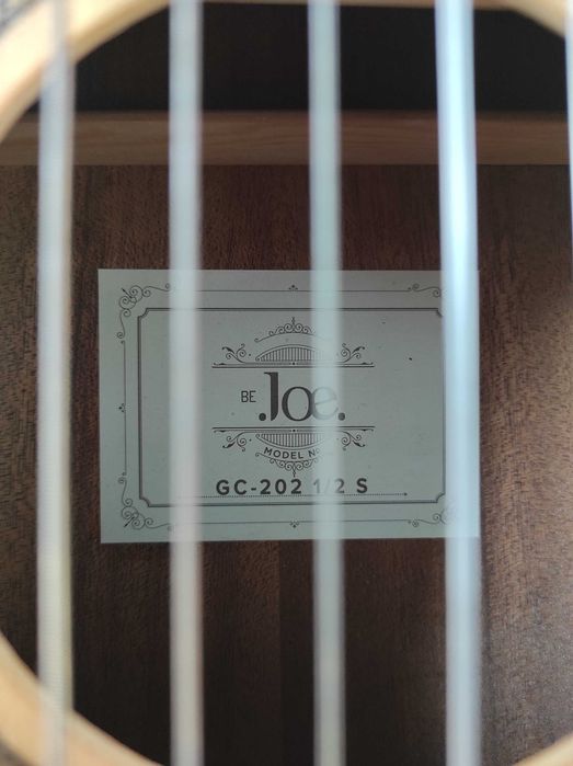 Na sprzedaż gitara marki be. joe. Rozmiar 1/2