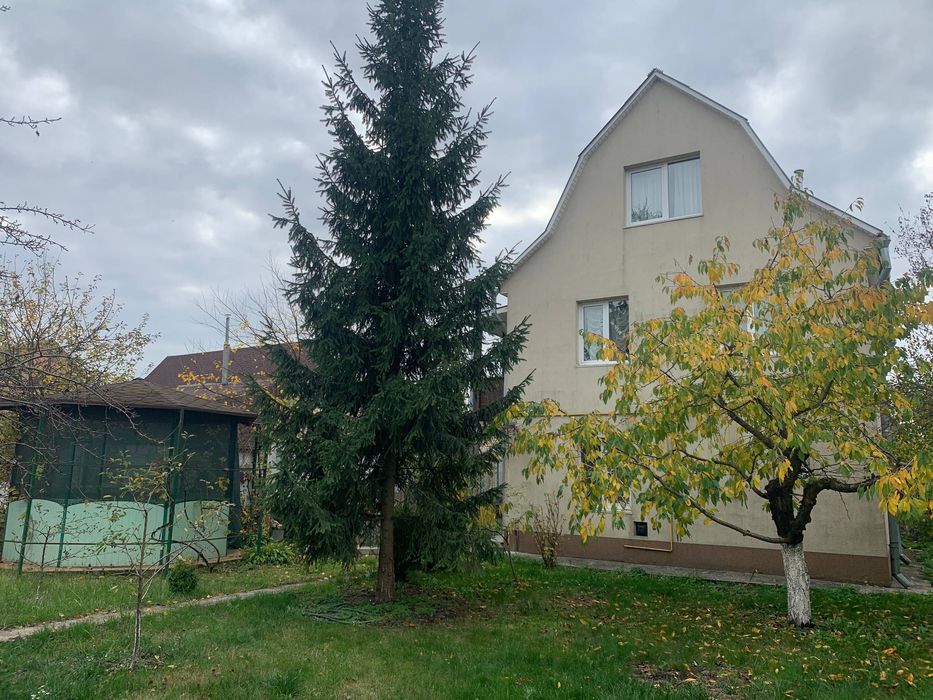 Продам утеплений будинок для цілорічного проживання біля Києва
