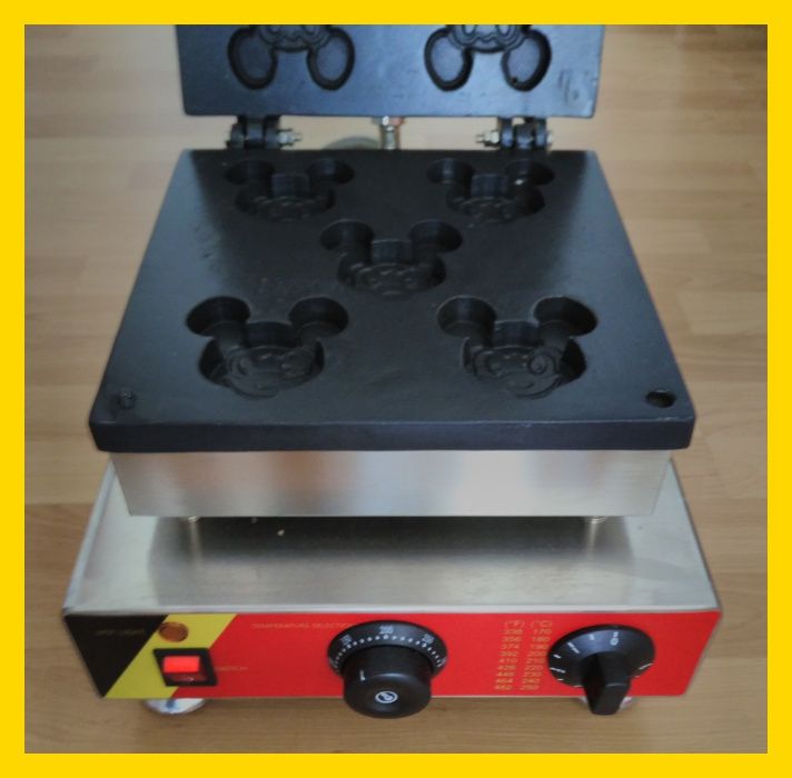 Máquina de Waffles Mickey Mouse Profissional Quase Nova