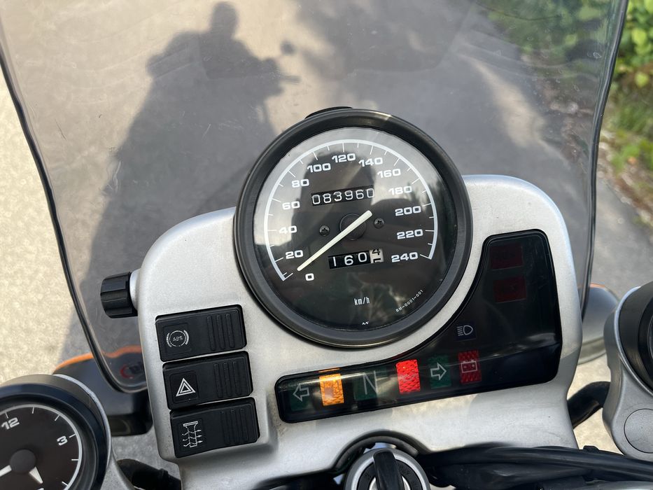 BMW R 1100 R Roadster – Um Clássico Impecável e Pronto a Rolar