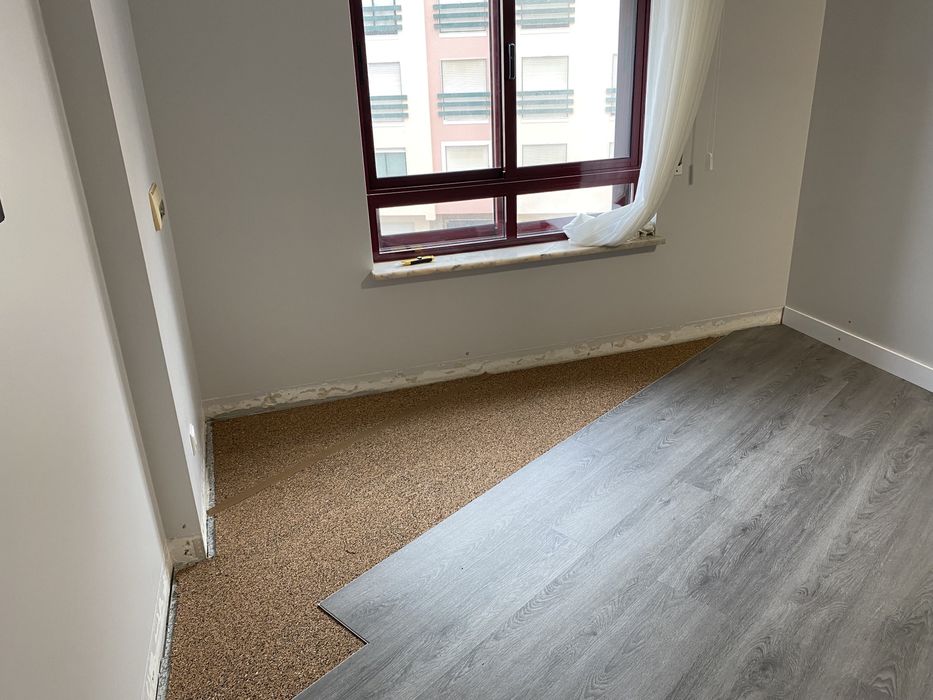 Pisos Flutuantes - Wall Floor