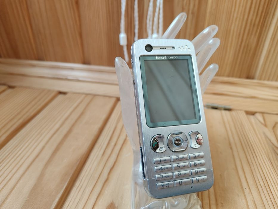 Sony Ericsson W890i