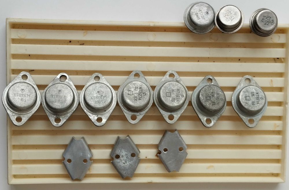 Продам транзистори часів СРСР. Ціна вказана за все, що на фото.