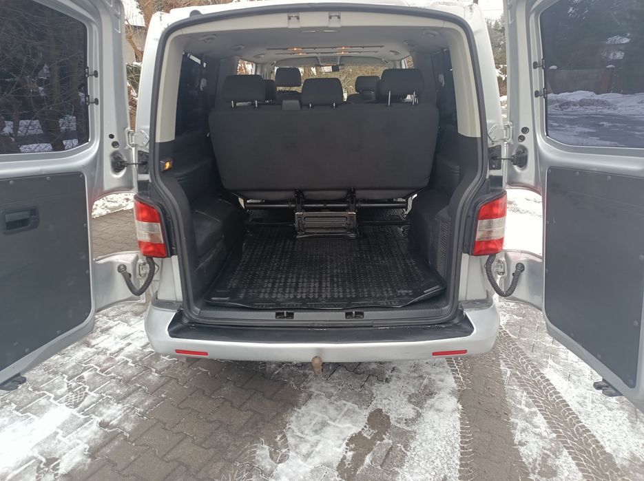 Volkswagen T5 Caravelle, 2008, 2.5 TDI 174 KM, 4Motion
Auto w bardzo d