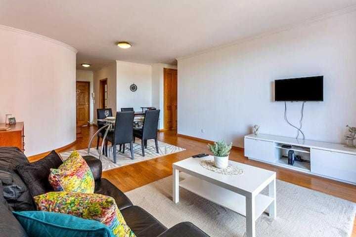 Apartamento T1 em São Martinho - Excelente Localização