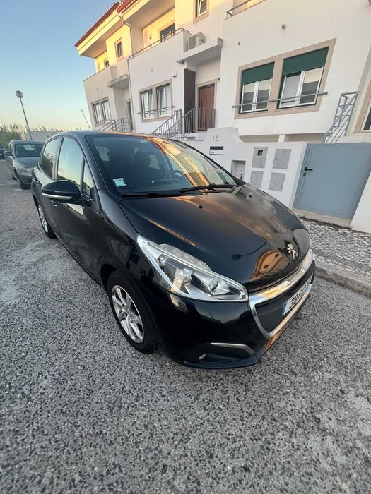 Pegeout 208 Active 1.2 Puretech 82 CVM5