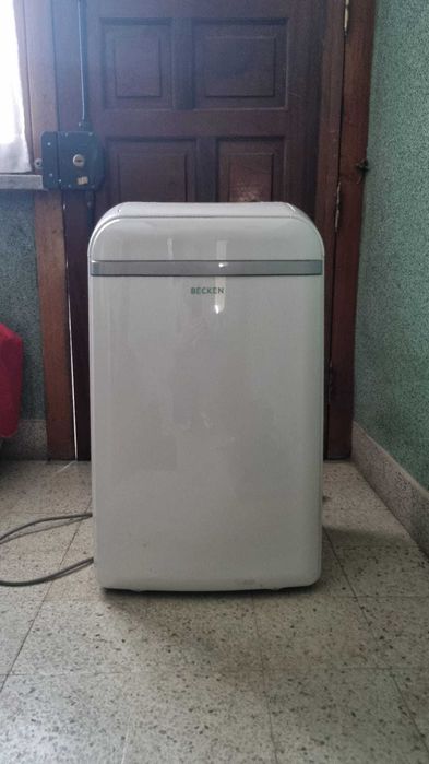 Ar Condicionado Portátil Becken como novo