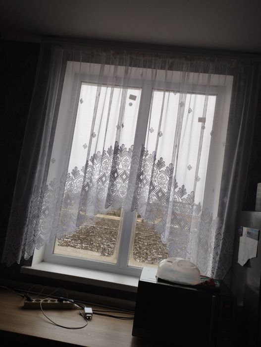 Продам за тюль на кухню .