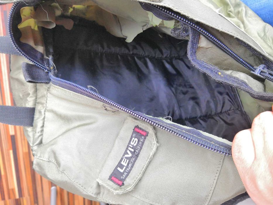 Plecak Levis Levi's zgniła zieleń na jedno ramię
