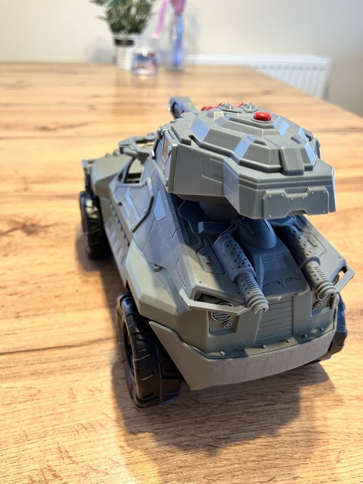 Czolg wojsko armia pojazd na baterie