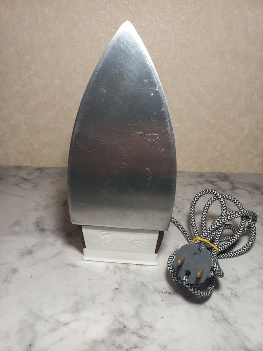 Продам праску ексклюзивну.