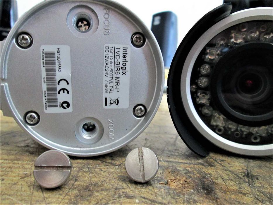 2 câmaras de videovigilância