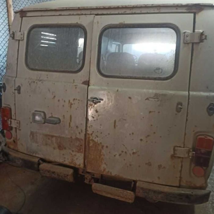 Продам УАЗ 3909 Буханка