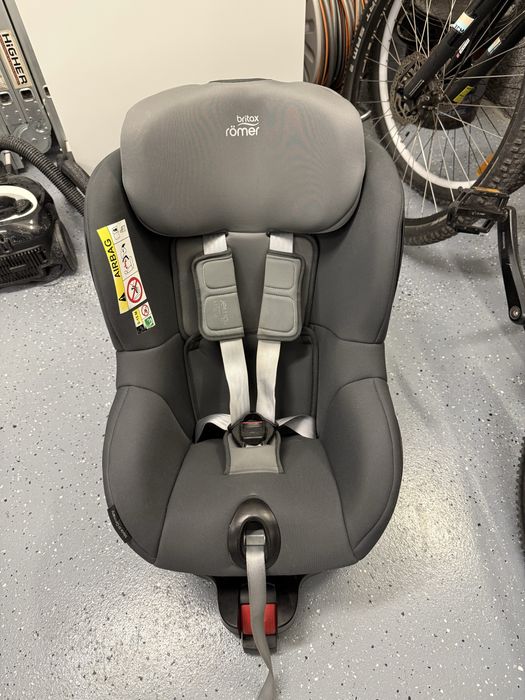 Britax Römer DUALFIX M i-SIZE