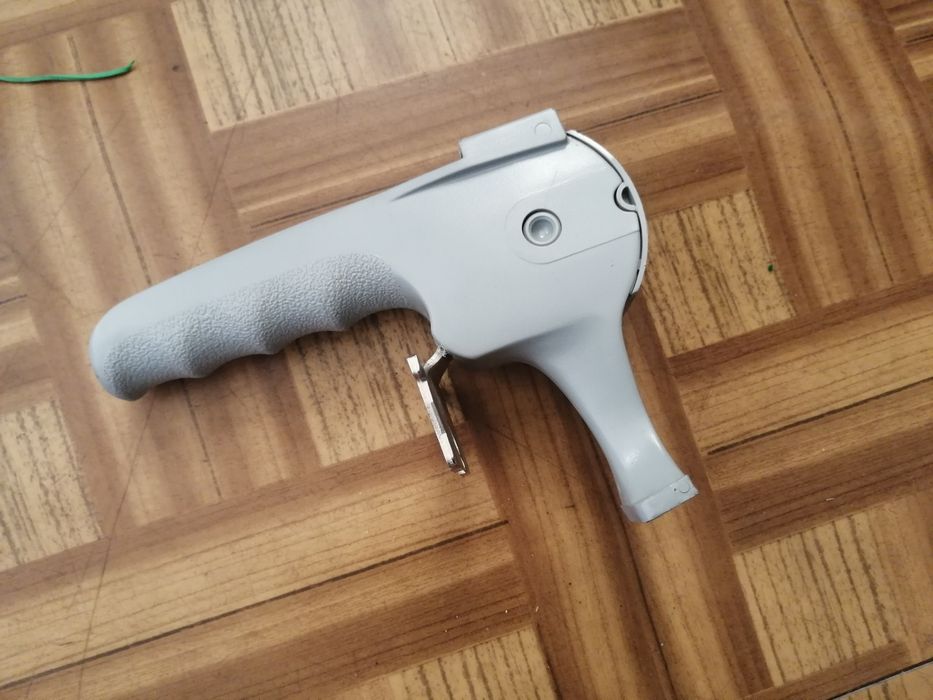 Uchwyt do odkurzacza Kirby.